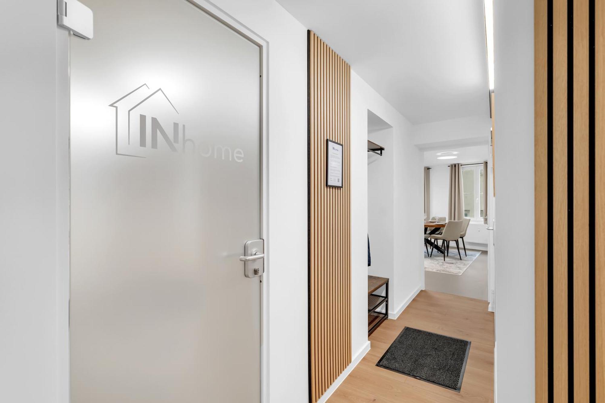 Inhome - Zentral - Kueche - Tv - Netflix